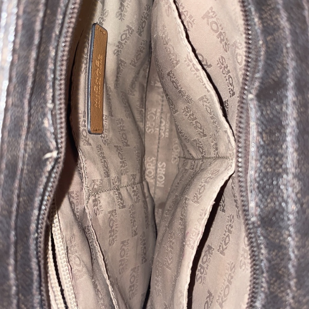 Michael Kors Crossbody Purse and Wallet - Picture 7 of 16